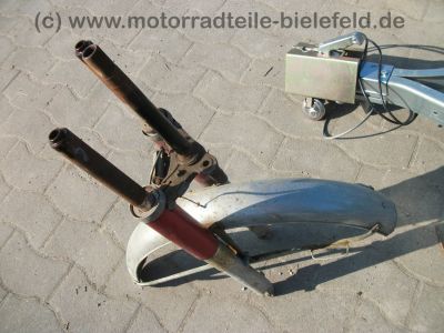 Honda_CB_100_rot_Einzylinder_viele_Extras_-_wie_CB_72_77_92_125_J_14.jpg