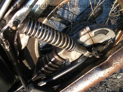 Honda_CB_125_K_blau-weiss_wie_CB_125_200_250_K_T_G_13.jpg