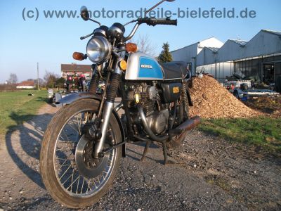 Honda_CB_125_K_blau-weiss_wie_CB_125_200_250_K_T_G_5.jpg