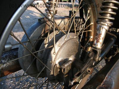 Honda_CB_125_K_blau-weiss_wie_CB_125_200_250_K_T_G_65.jpg