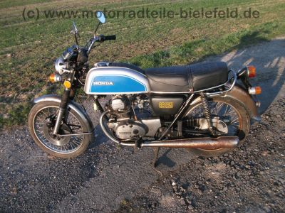 Honda_CB_125_K_blau-weiss_wie_CB_125_200_250_K_T_G_7.jpg