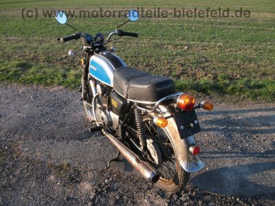 Honda_CB_125_K_blau-weiss_wie_CB_125_200_250_K_T_G_8.jpg