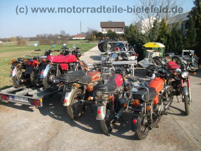 Honda_CB_125_S_J_orange_FEHLING_Gepaecktraeger_-_wie_CB_CL_TL_XL_SL_100_125_K_S_2.jpg