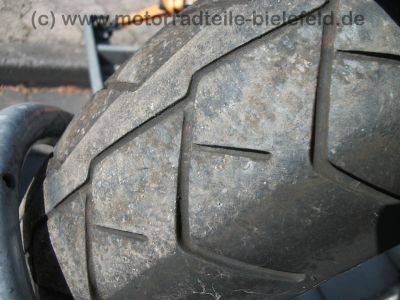 Honda_CBR_1000_F_SC24_HRC_rot-weiss-blau_4in1_Auspuff_Gepaecktraeger_Tourenscheibe_Soziusabdeckung_61.jpg