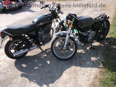 Yamaha_XS_400_2A2_schwarz_Route_76_wie_XS_250_360_400_SOHC_SE_1U4_1U5_2A2_4G5_5.jpg