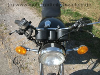 Yamaha_XS_400_2A2_schwarz_Route_76_wie_XS_250_360_400_SOHC_SE_1U4_1U5_2A2_4G5_59.jpg