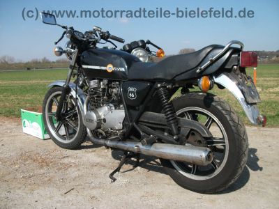 Yamaha_XS_400_2A2_schwarz_Route_76_wie_XS_250_360_400_SOHC_SE_1U4_1U5_2A2_4G5_8.jpg